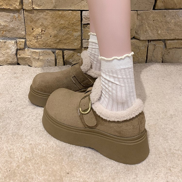 Pantoufles poilues avec des chaussures de coton en velours pour femmes