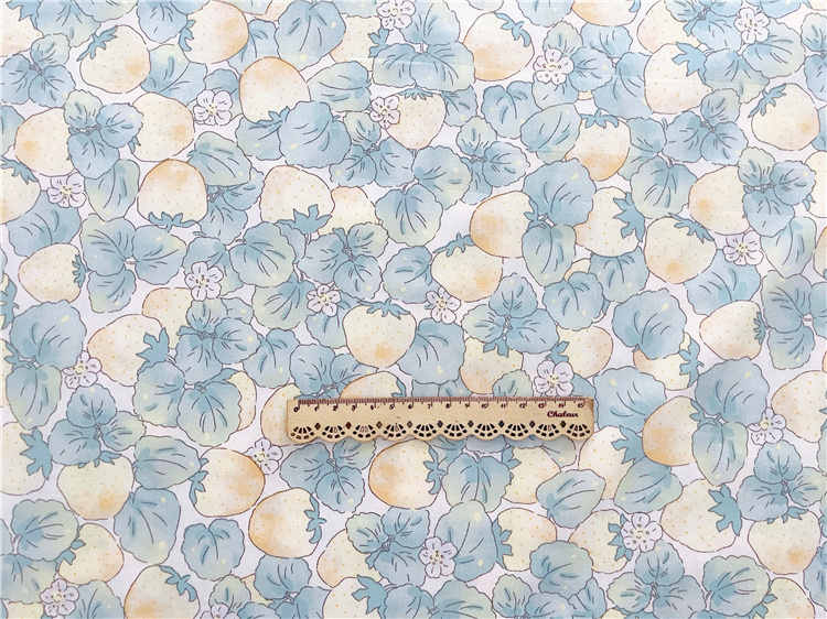 Tissu d'impression en coton de fraise