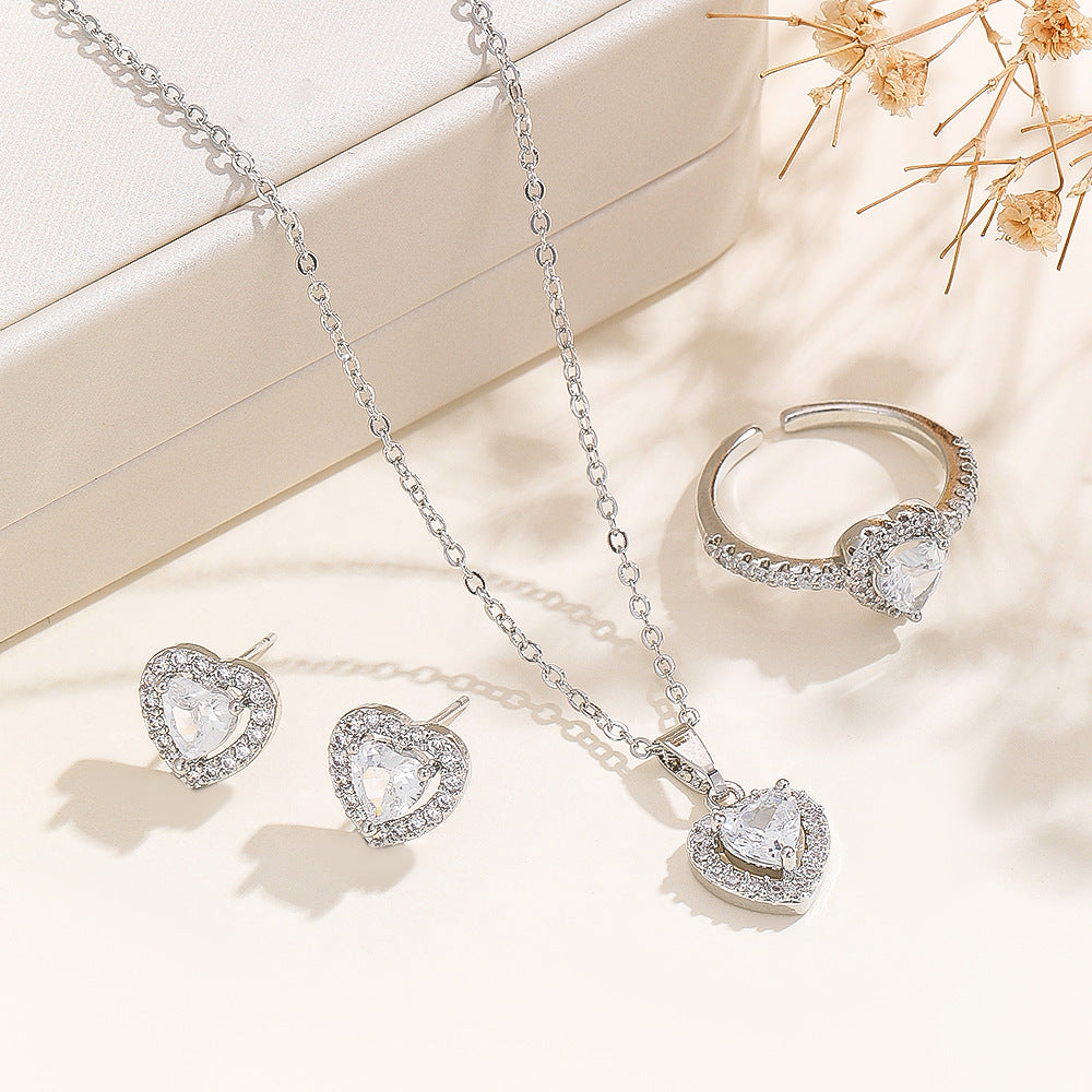 Collier de chaîne de clavicule de coeur Zircon doux et Edgy