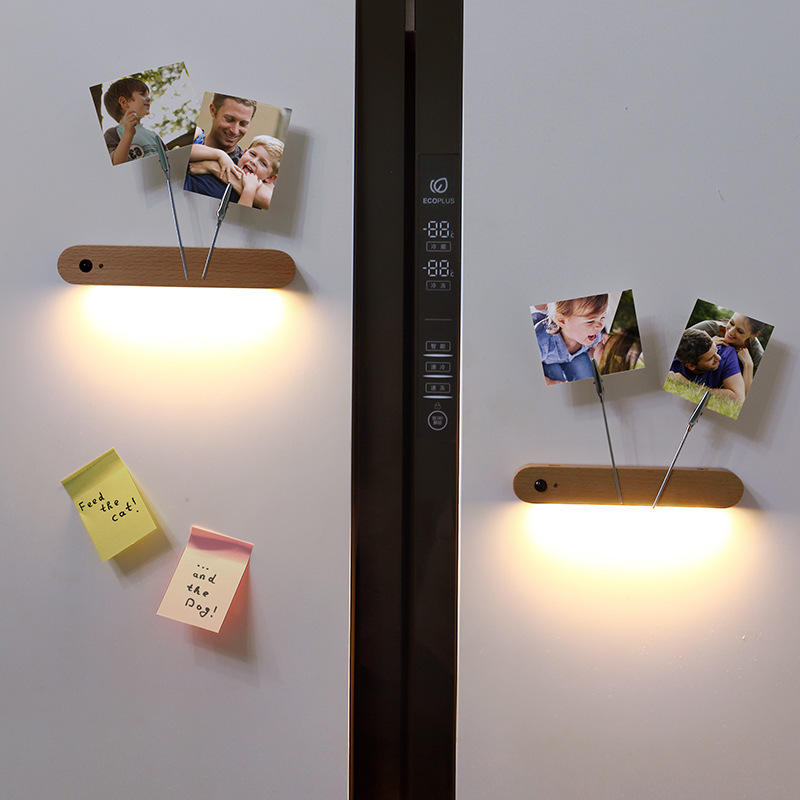 Simple hêtre corps humain induction lampe chambre à coucher intelligent contrôle de la lumière Led Armoire Magn