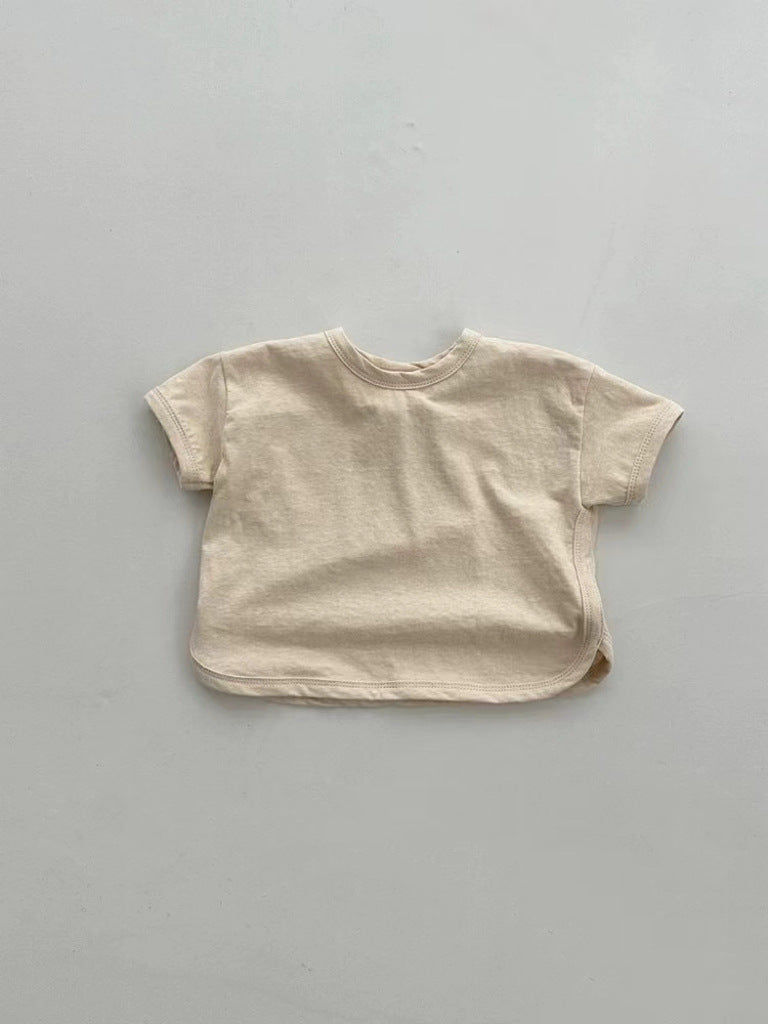 Versatile crew-neck short-sleeved top