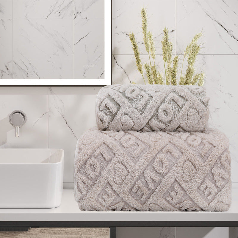 L'ensemble de serviettes de bain Jacquard Coral est plus absorbant et ultra doux pour le séchage Hai