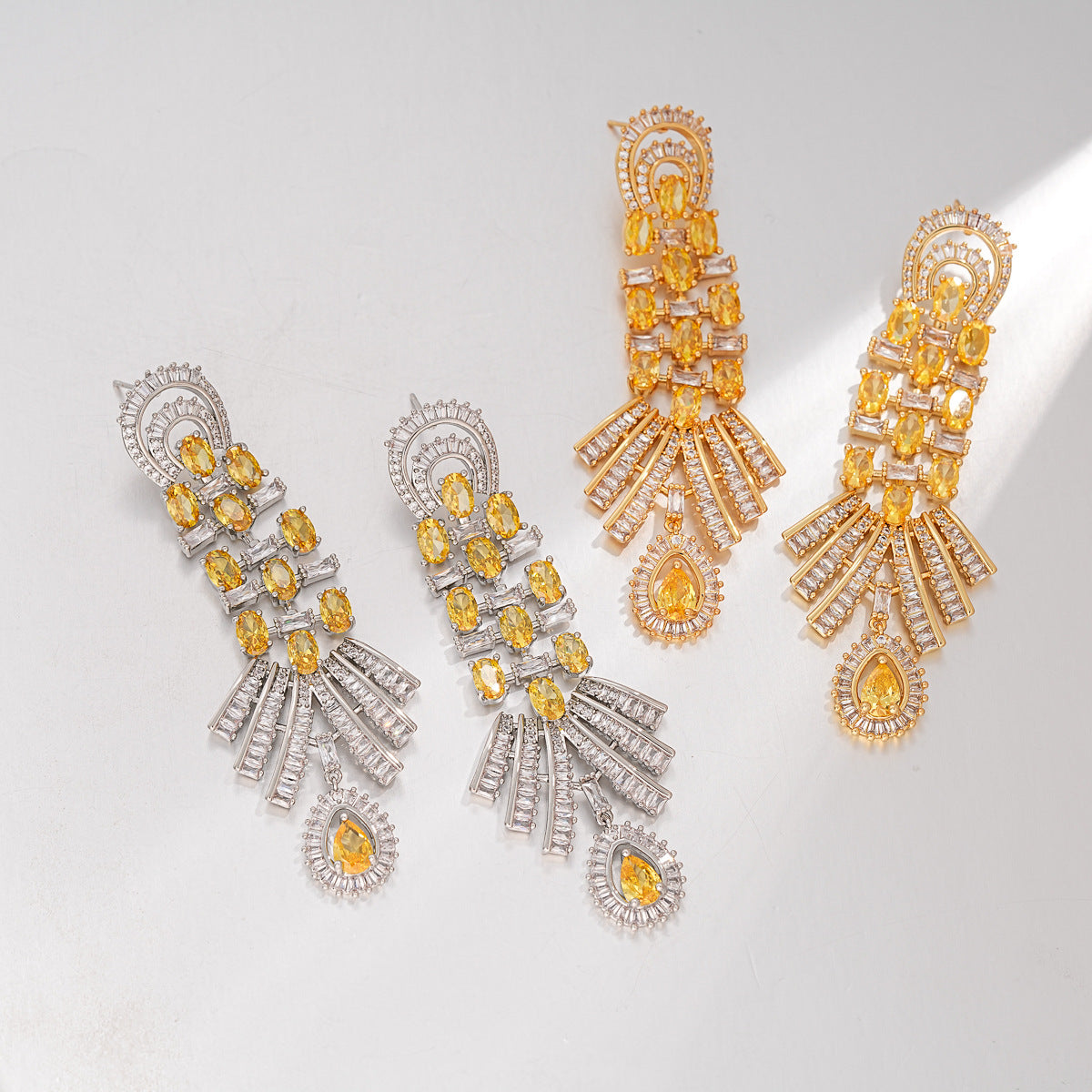 Boucles d'oreilles en zircon rond plaqué or Aiguille d'argent Femmes Oreille Bijoux pour chaque jour