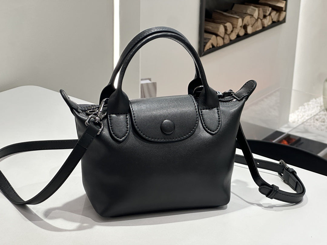 Un véritable sac en cuir pour femmes