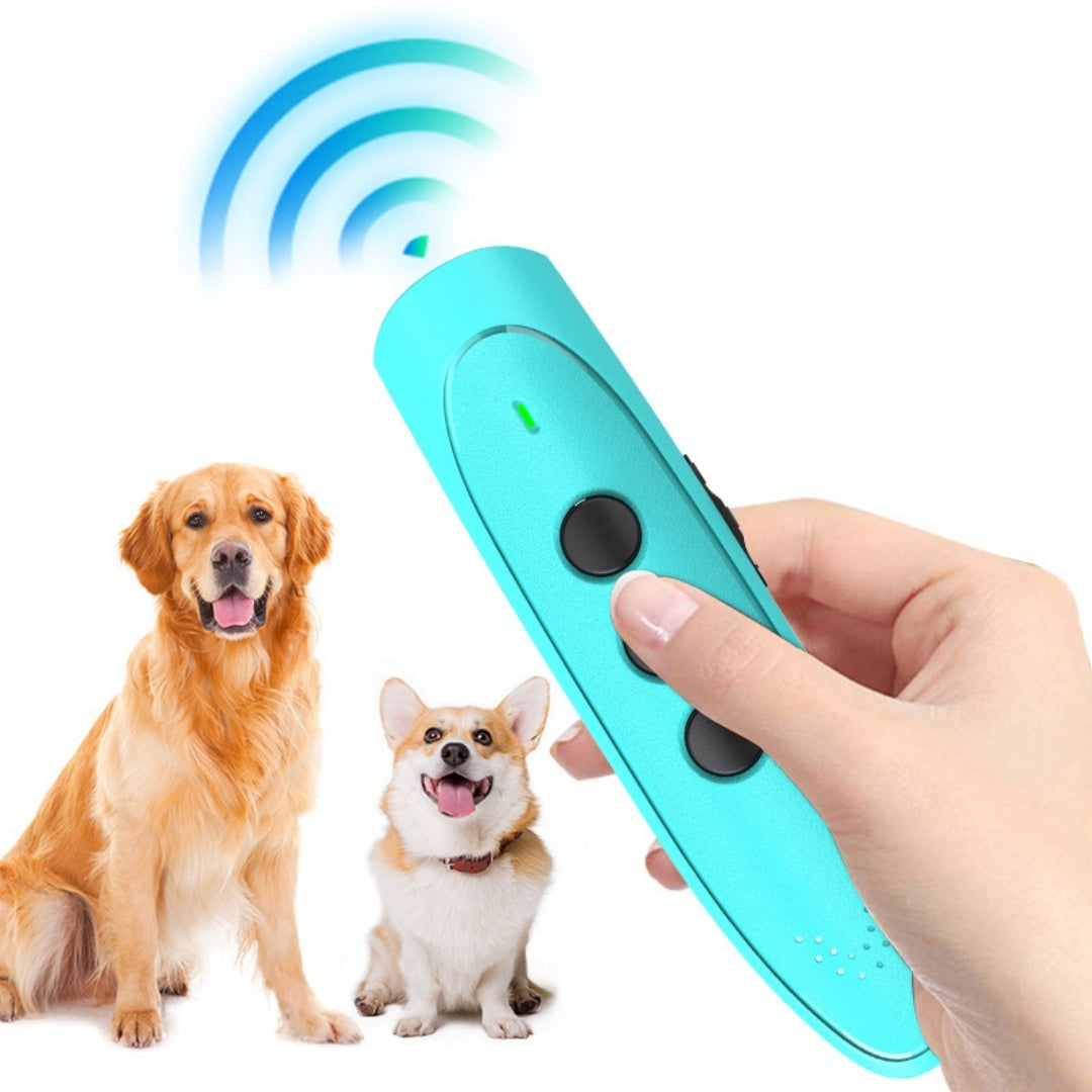 Répulsif portatif à ultrasons antibrouillard pour chiens.