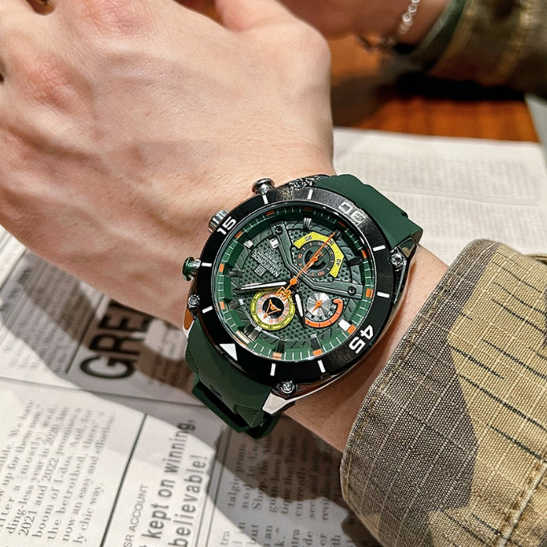 Youth Outdoor Sports and Casual Silicone Band Couleur Watrproof Watch
