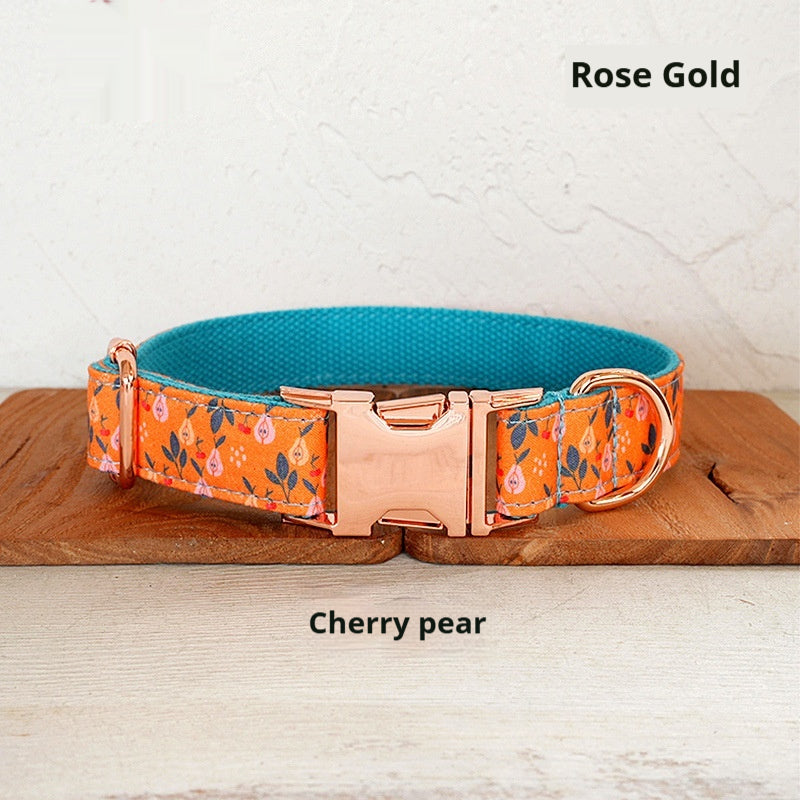Fournitures pour animaux de compagnie en collier de cerise