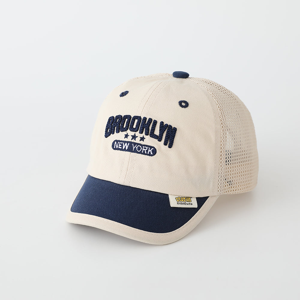 Été Garçons et filles Colorful Mesh Respirant Lettre délicate Broderie Casquette de baseball Wit