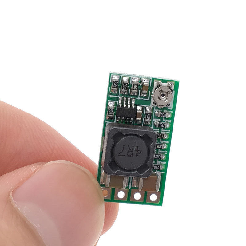 Mini DC-DC 12-24V Vers le module d'alimentation 3A de 5V