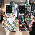 Rétro boîtier de téléphone de fleur géométrique électroplaçant