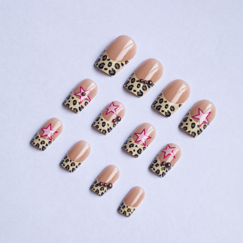 Porter Armor French Leopard Imprimer Étoile à cinq points avec Pearl Diamond Porter Manucure