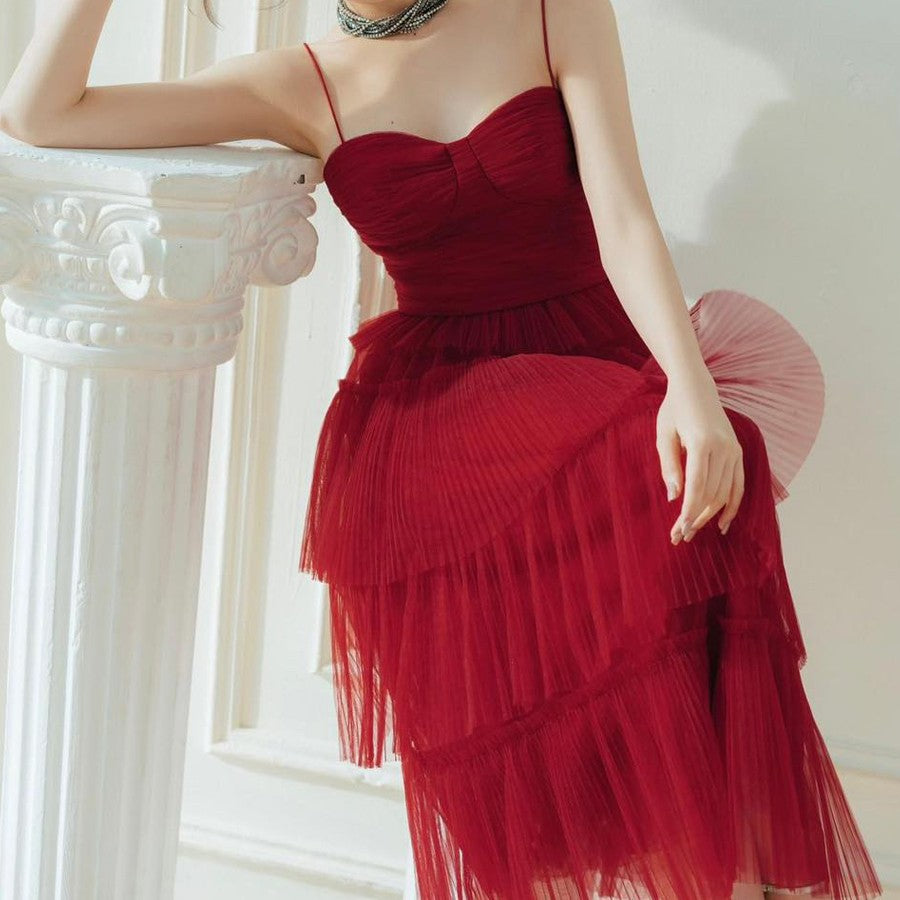 Suspender Étaler la poitrine Tempérament rouge foncé flottant petite robe longue jupe