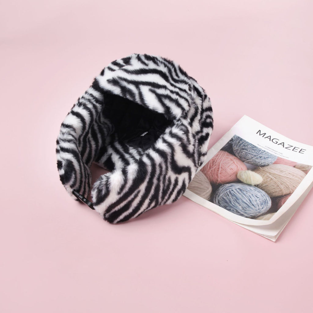 Color-block en peluche rayée Lei Feng Chapeau épais pour hommes et femmes