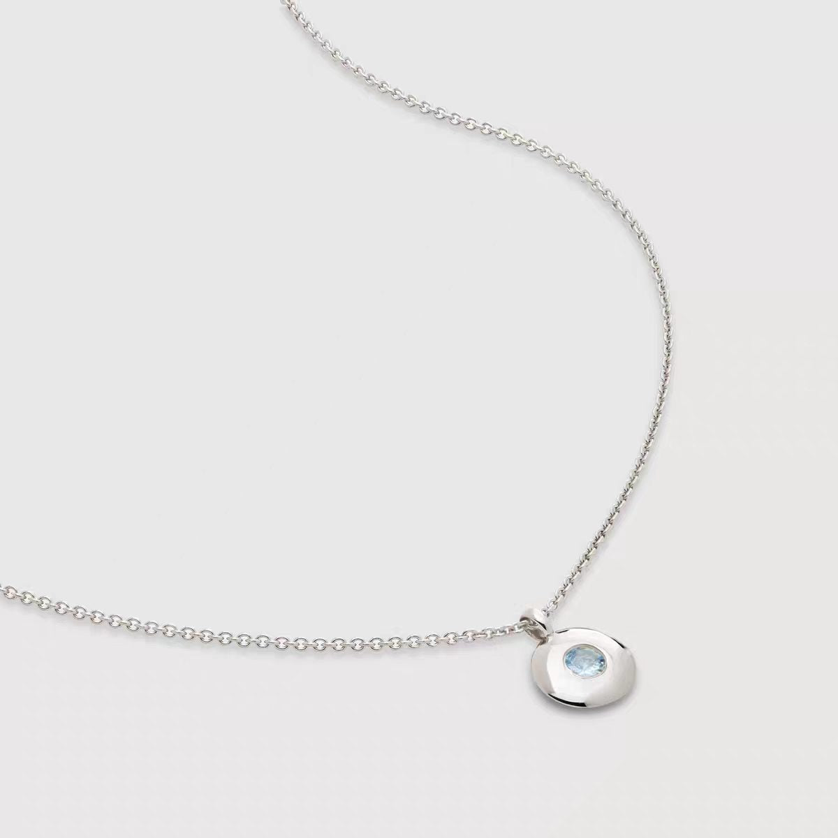 Collier de collier en pierre de naissance rubis et polyvalent fait avec des pierres gemmes naturelles