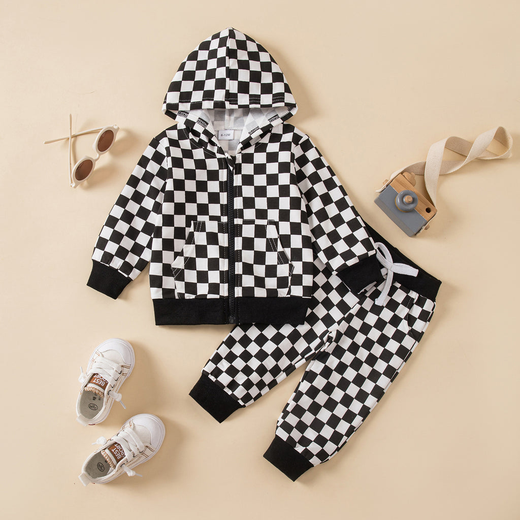 Ensemble deux pièces à capuche zippée avec manches longues et pantalons assortis disponibles en deux couleurs