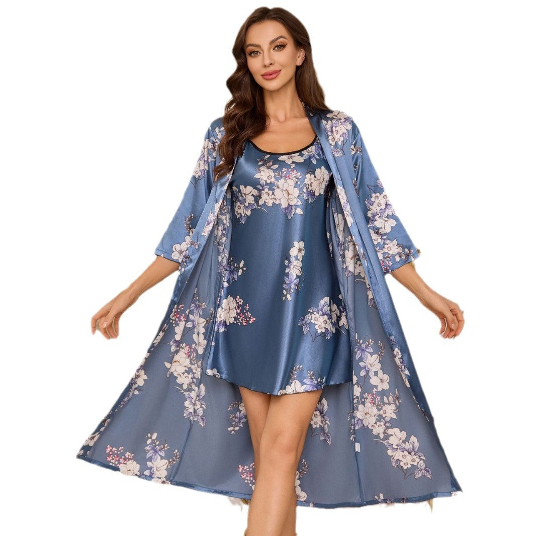Robe et chemise de nuit à deux pièces de style léger