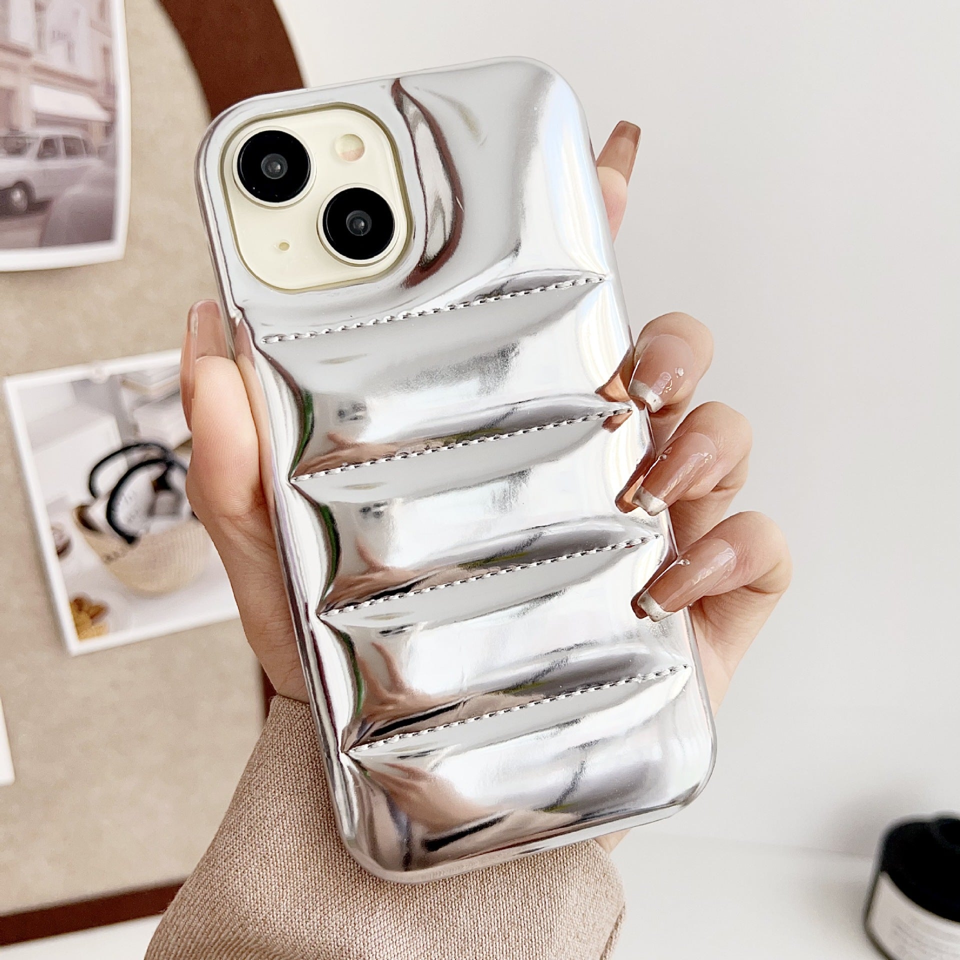 Applicable 17h Aurora Down Jacket Glossy High-End Téléphone Laser Case
