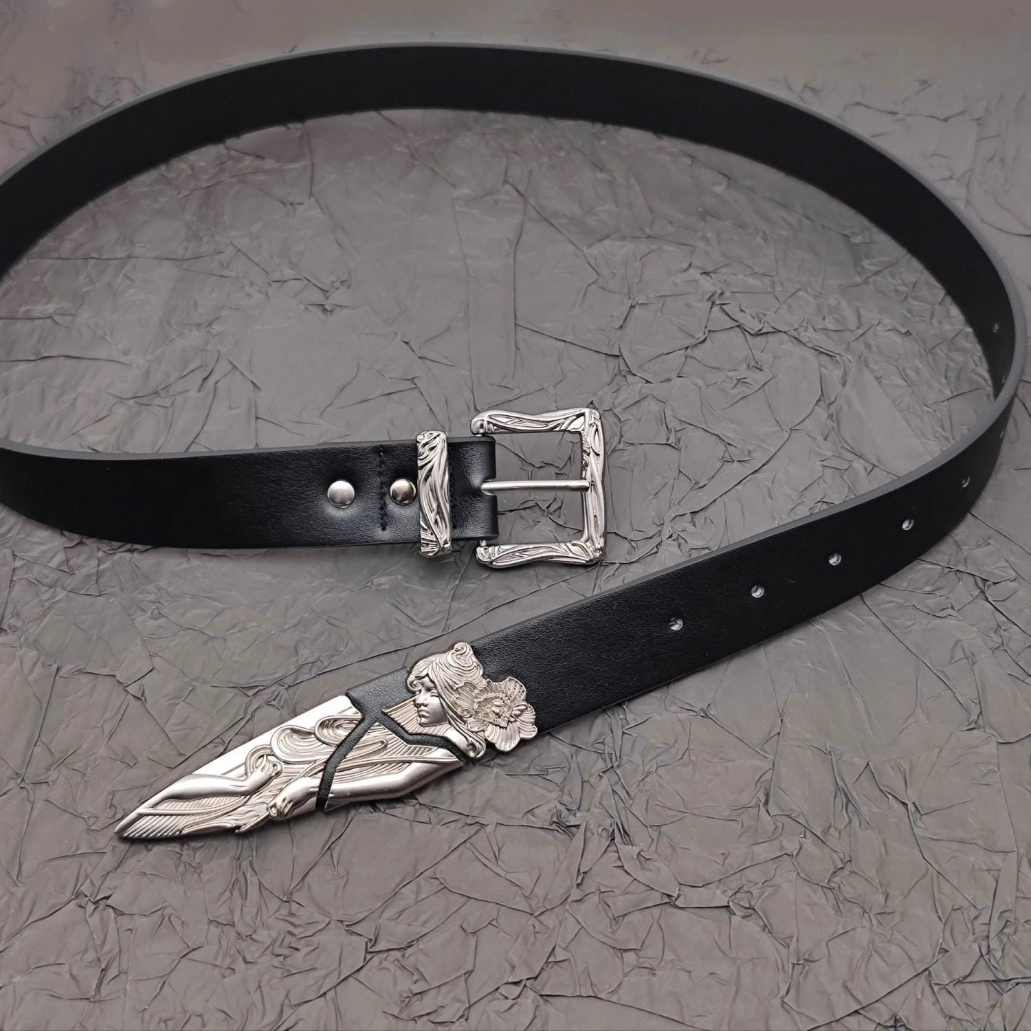 Retro Metal Western Breken Swordsman Ceinture sculptée
