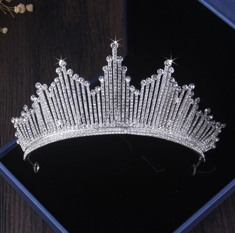 Coiffure d'anniversaire de style européen