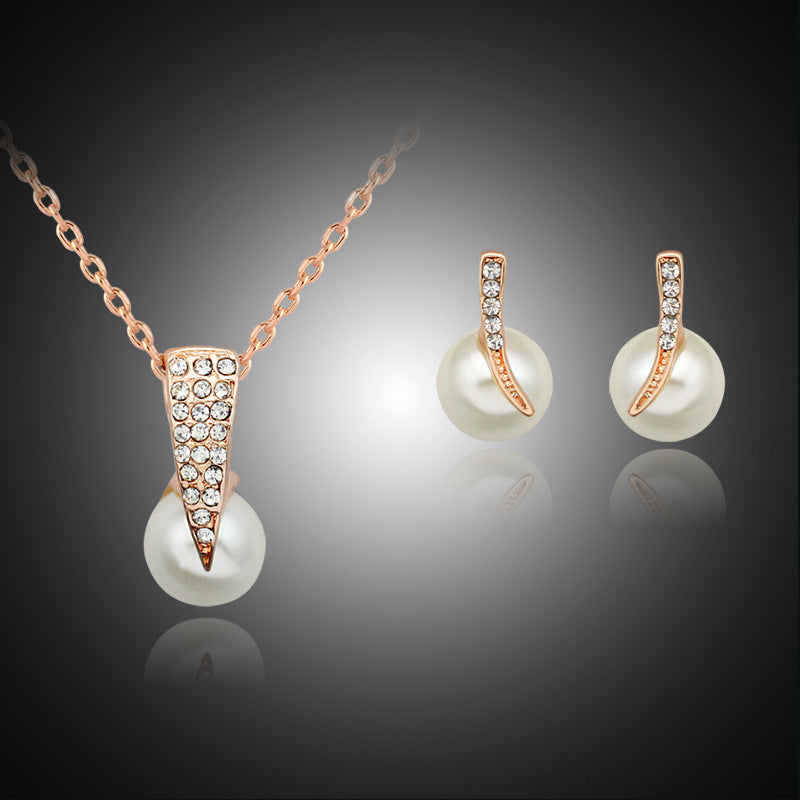 Strass Pearl Collier Ensemble Européen et américain Bijoux de mariage Party Boucles d'oreilles