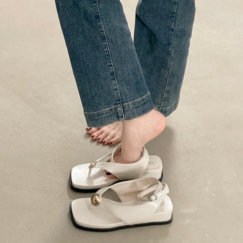 Retro Metal Buckle String Sandales romaines Femmes Été Fashion Square Toe Flap Wedge Heel Ver