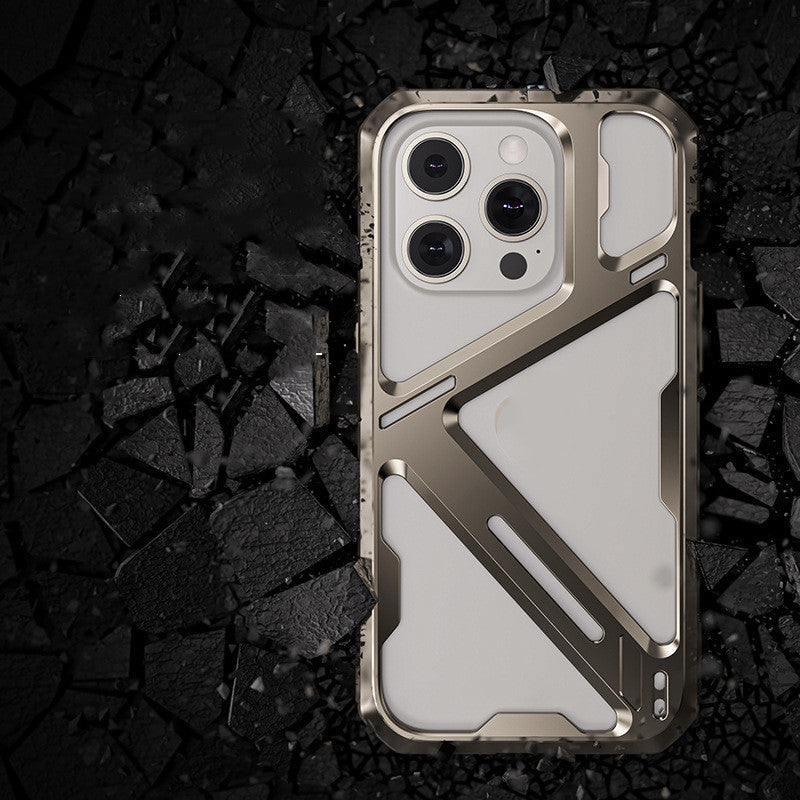 Étui de téléphone à dissipation de chaleur Hollow résistant à la chute en alliage de titane pour hommes