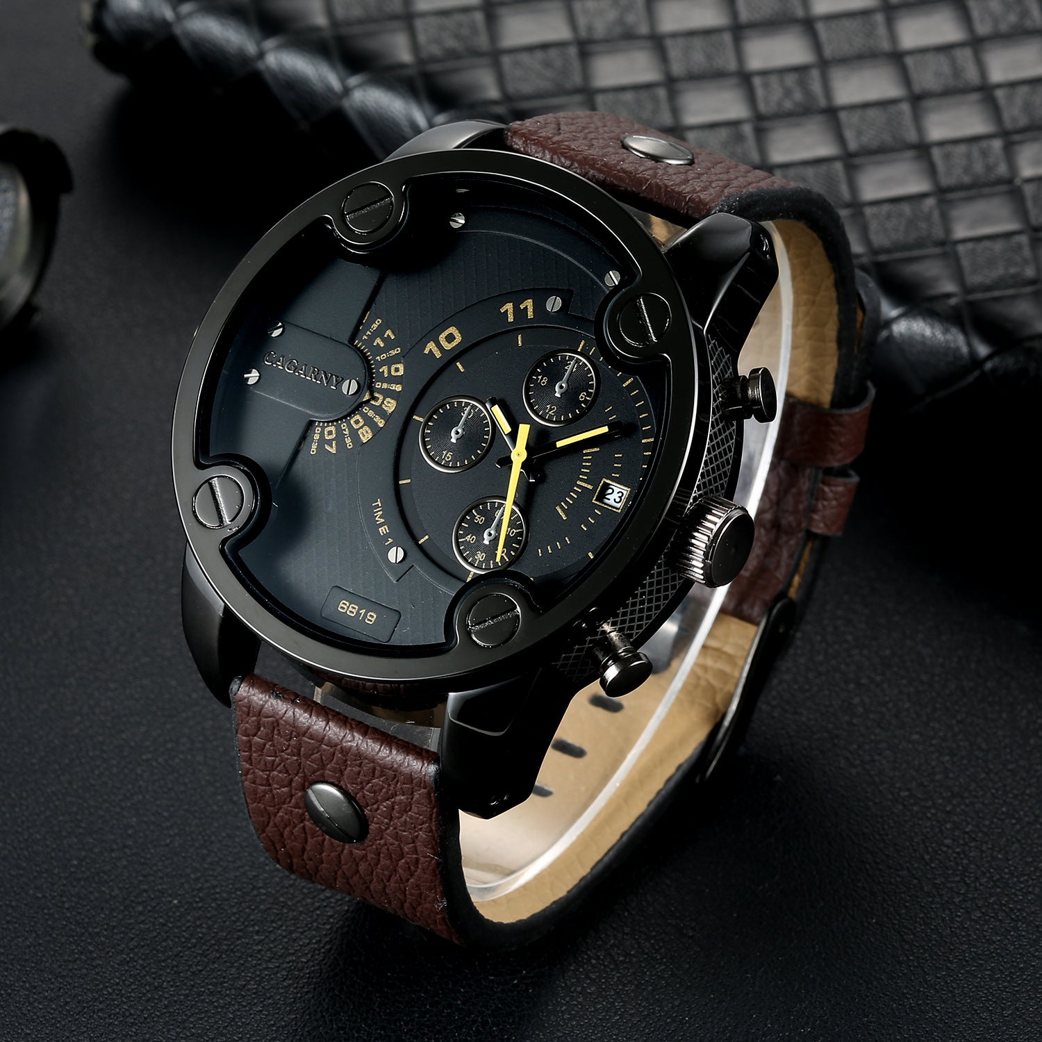 Grande Cadran Montres Quartz Calendrier Ceinture Style Montres Wrist Homme