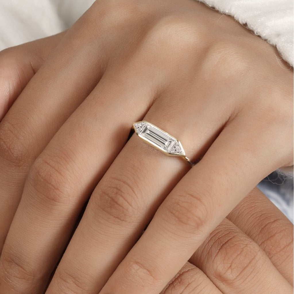 S925 Argent plaqué or 0,8ct Lunette géométrique Moissanite Anneau 4x8mm Baguette & Trillion St