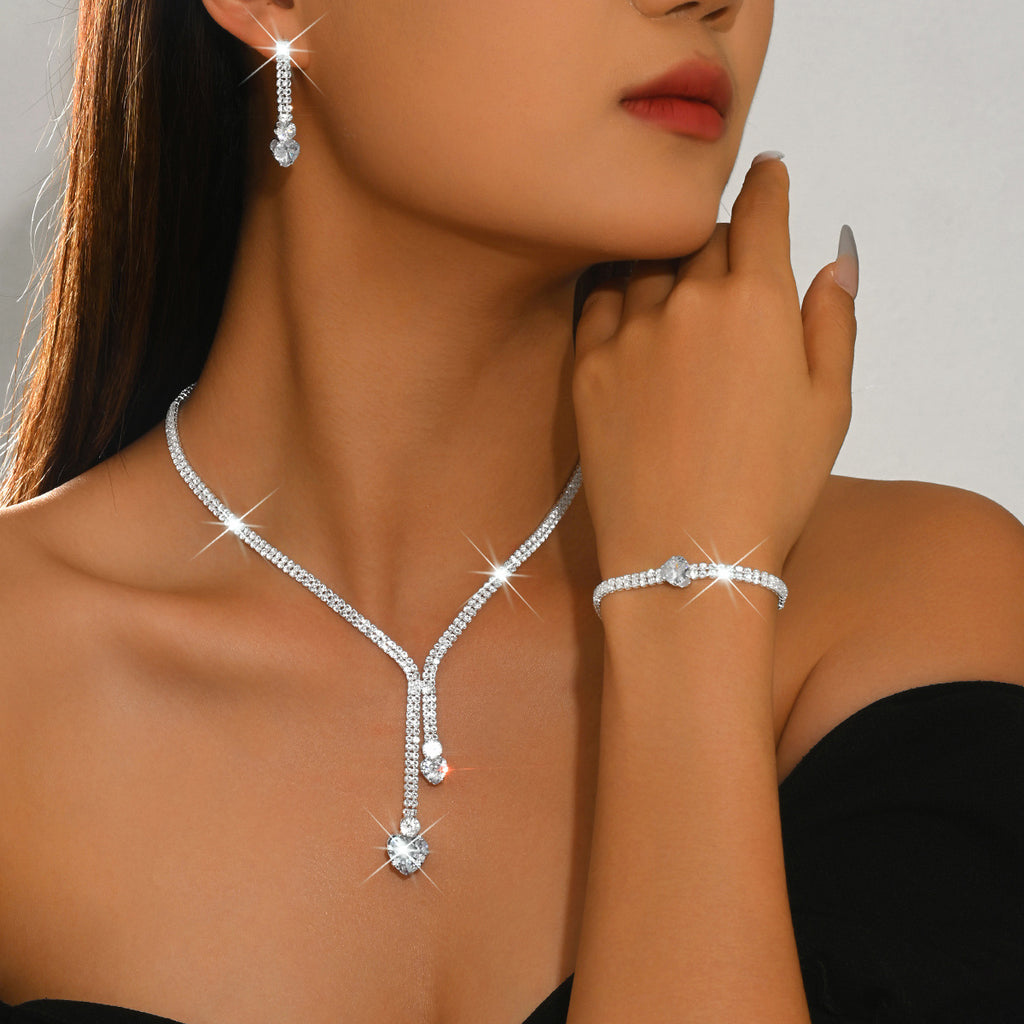 Collier de coeur en cristal ultra brillant et mode