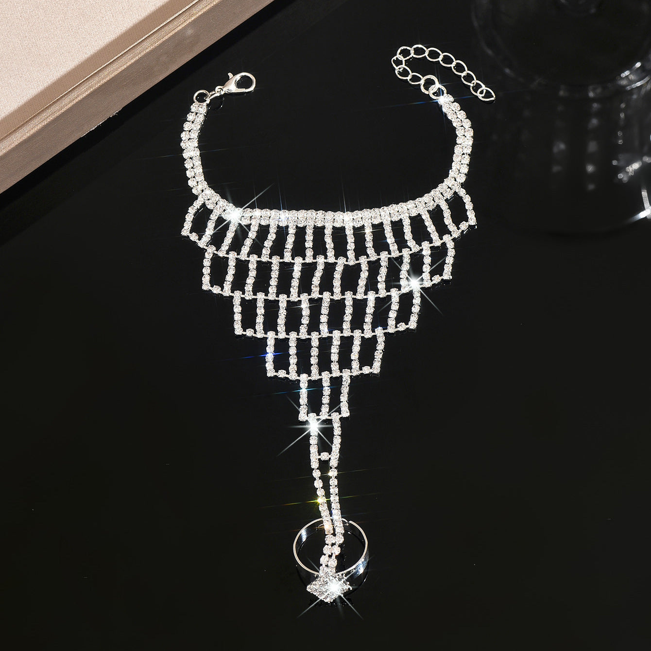 Femme Eventail Hollow CZ Slave Chaîne à main bracelet