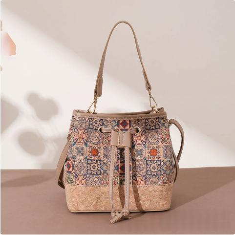 Vieux sac de rangement imprimé de grande capacité pour femmes avec extérieur en bois et en bois
