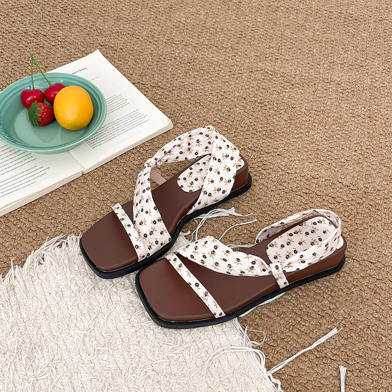 Style coréen Toe carré Soft Sole One Strap Sandales Talon de haie Sandales de diapositives femmes été