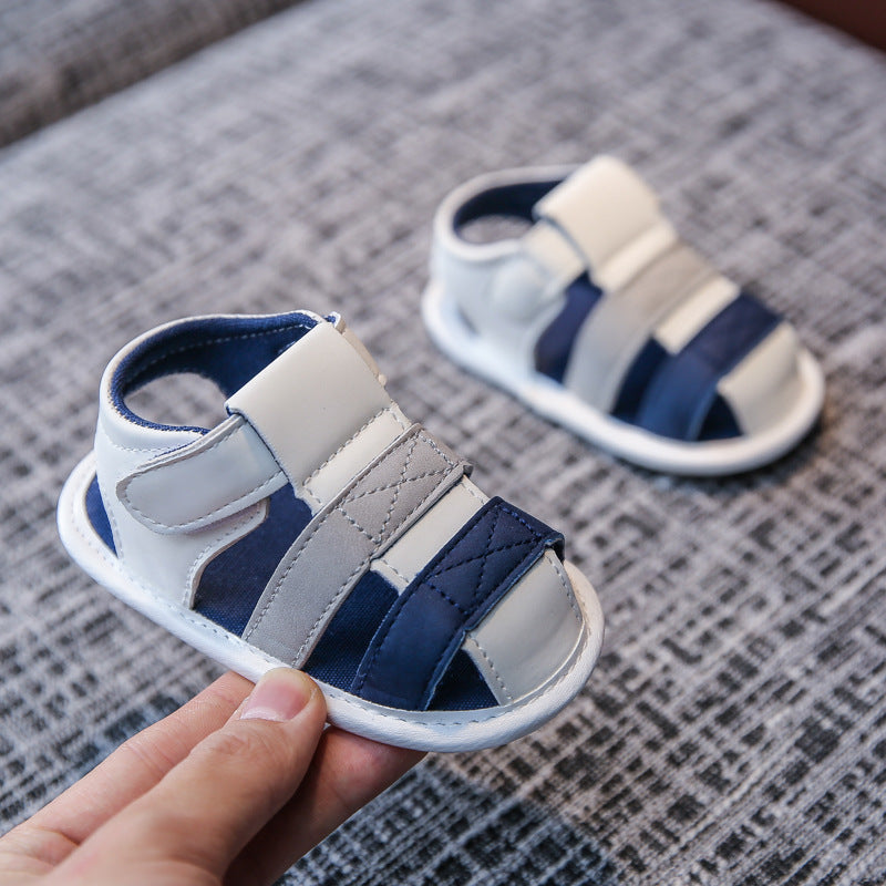 Sandales de fond douces pour enfants d'été