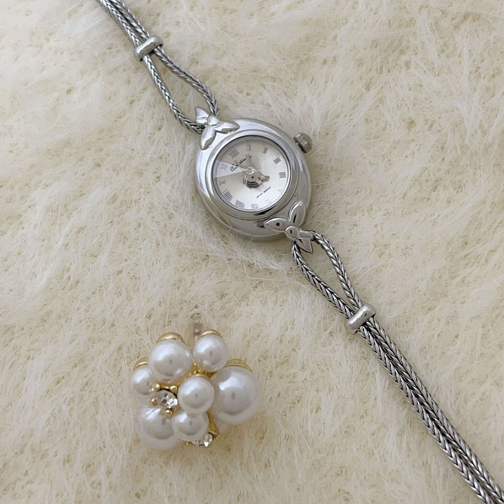 Simple Rétro Littéraire Petite montre pour femmes