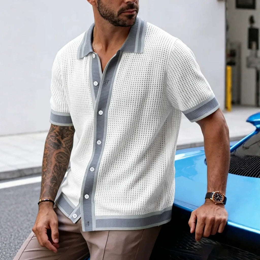 Men's knitted shirt with lapel and short sleeves