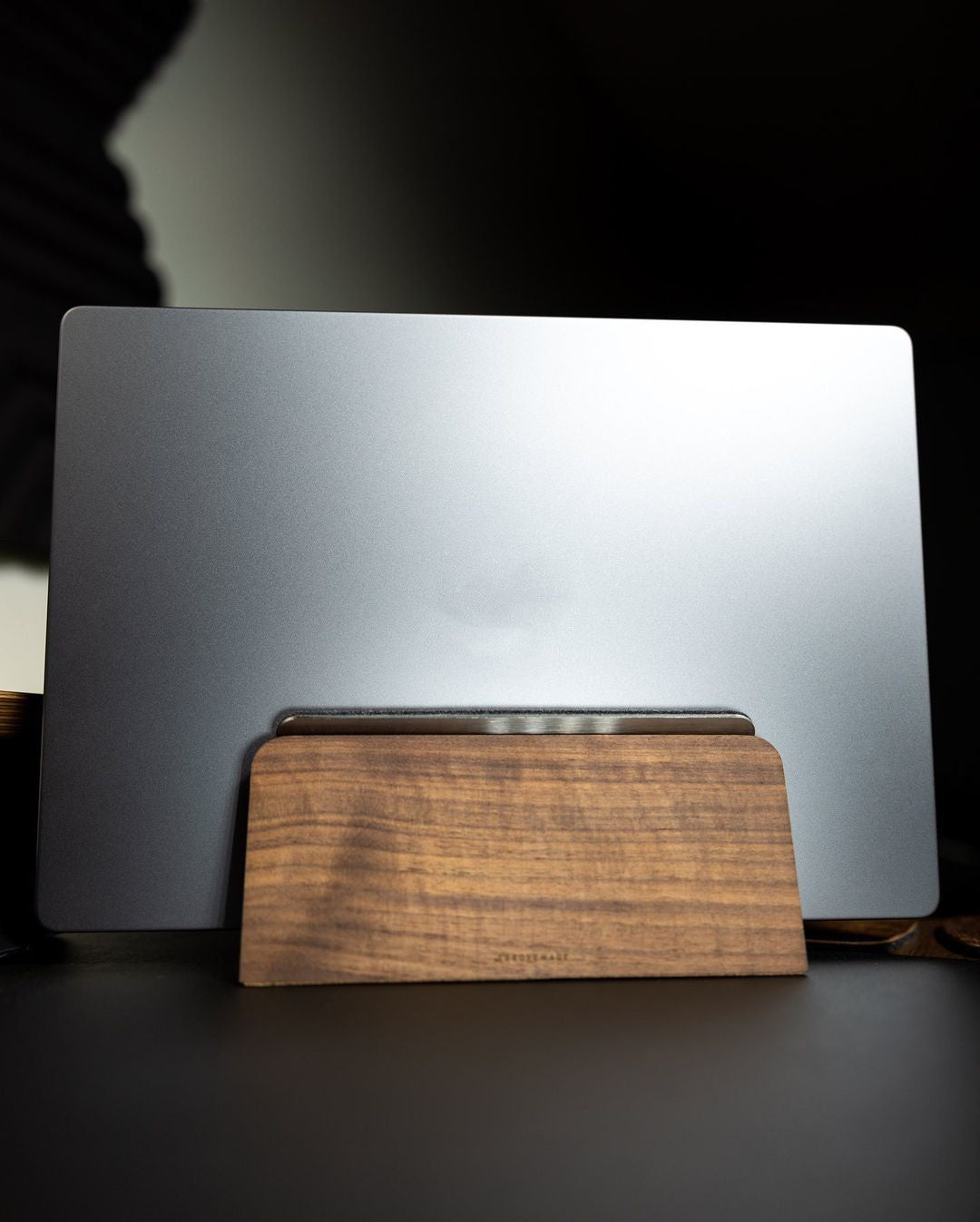 Support en bois massif pour ordinateur portable