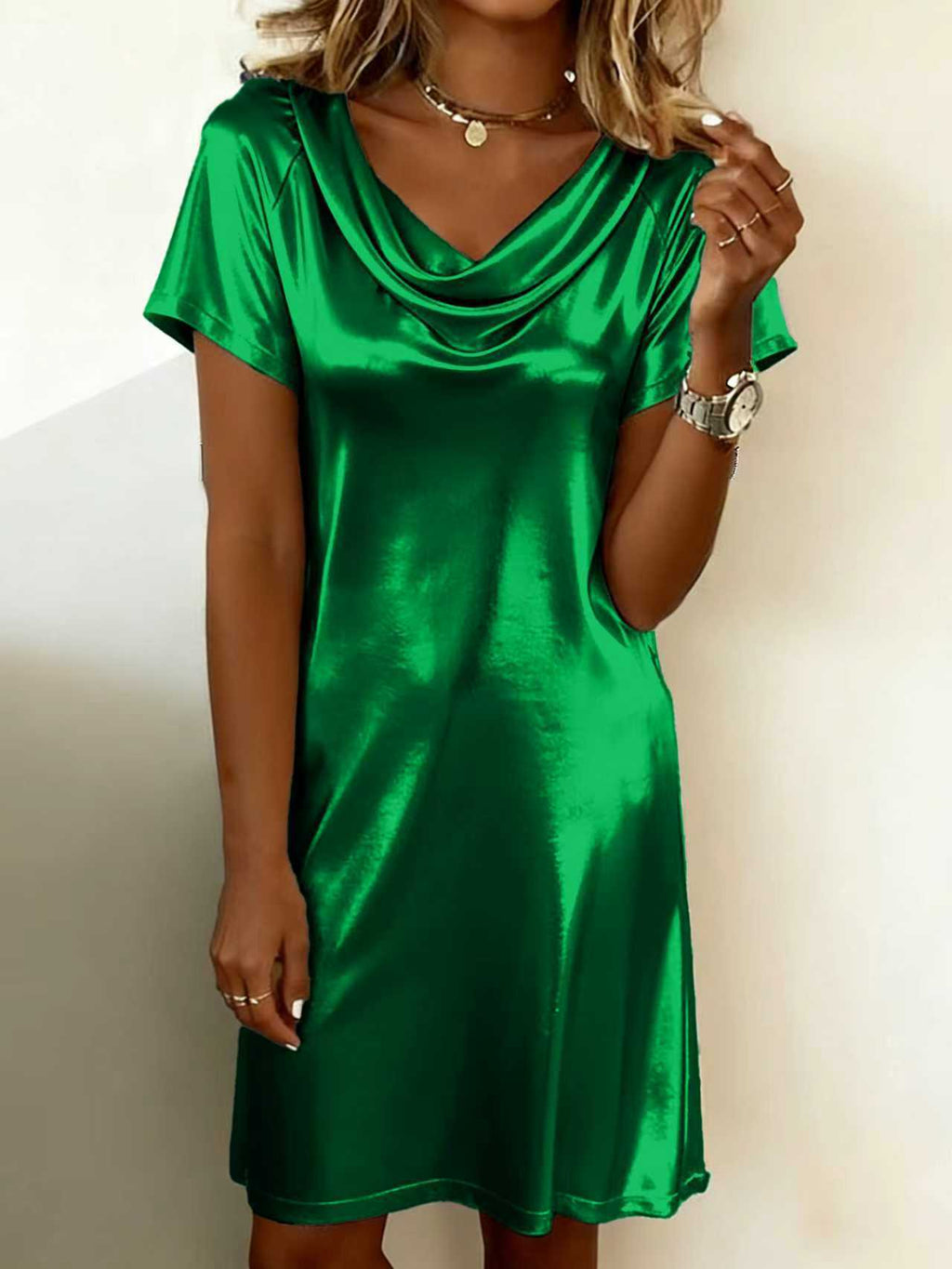 Amazon Independent Site Printemps et été Solid Color Mode Manches courtes Collier Drapé M