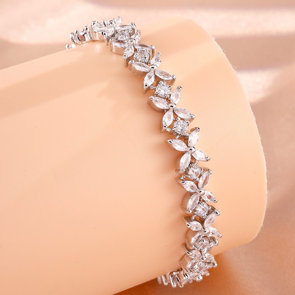 Femmes Marquise ronde CZ Floral bracelet de tennis