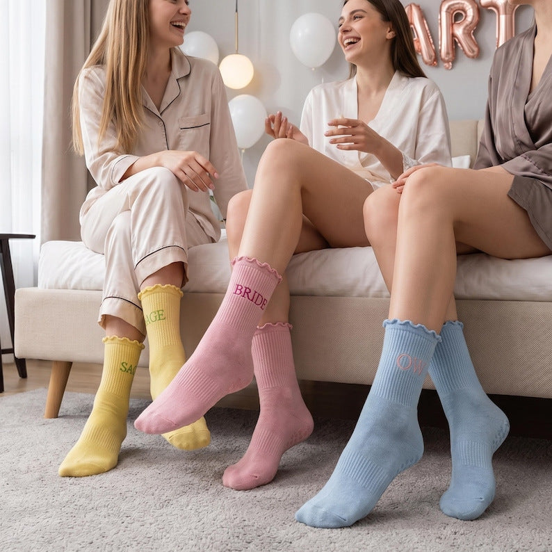 Chaussettes de yoga brodées pour enfants