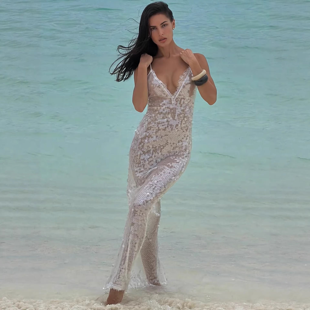 Robe longue en dentelle éparpillée à paillettes