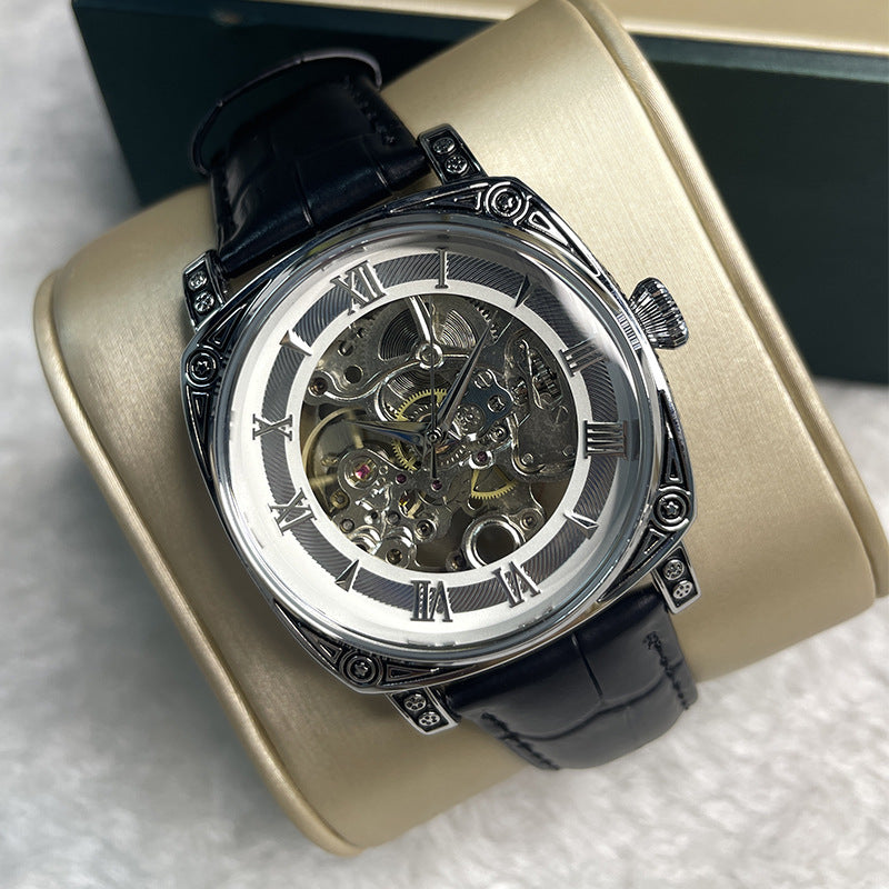 Montre d'affaires Hollow Out Mode Trendy Sports