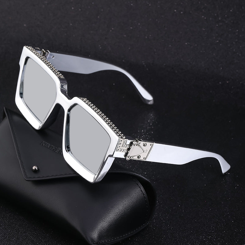Lunettes de soleil en grand carré incrustées de diamants pour femmes