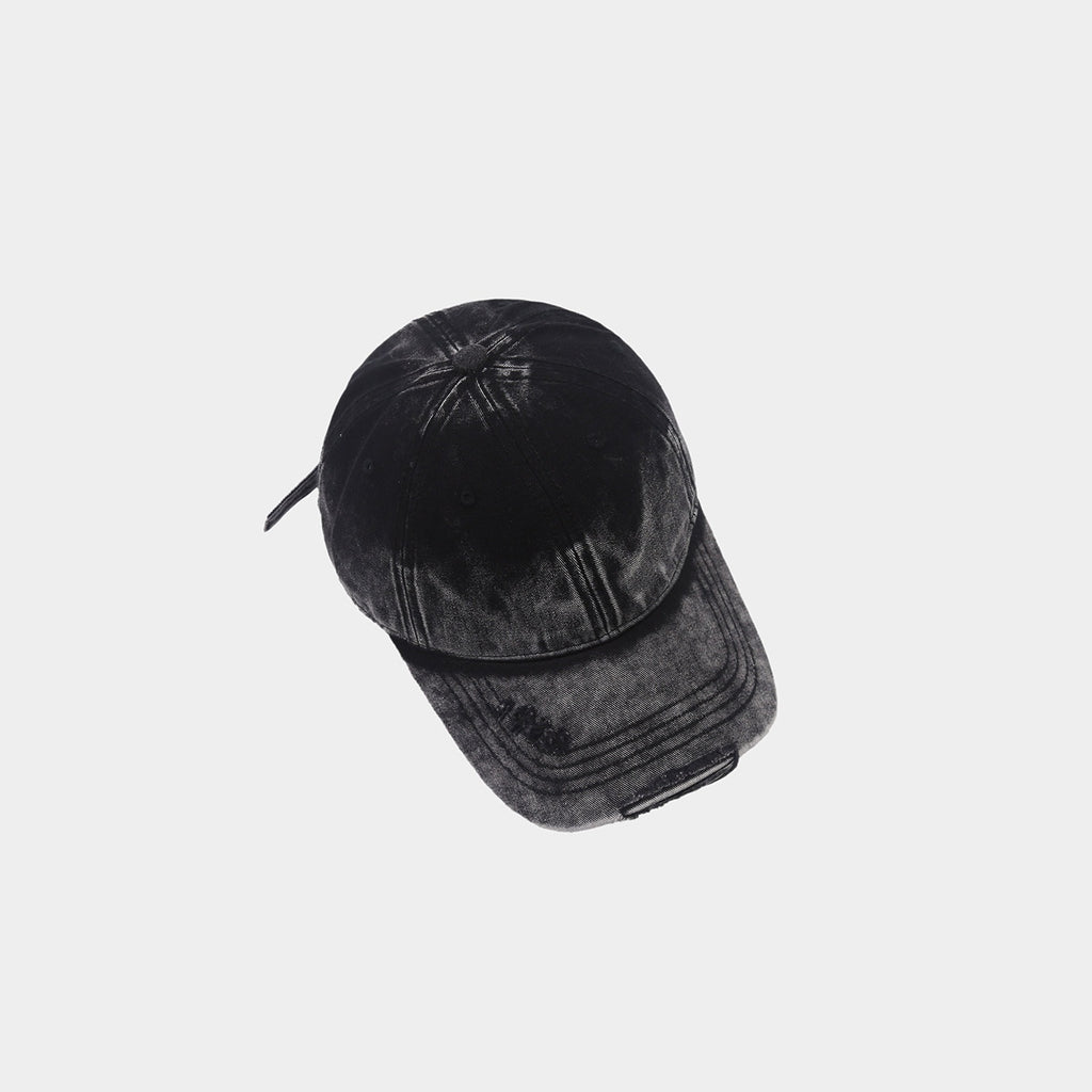 Vieille casquette de baseball en Denim