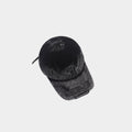 Vieille casquette de baseball en Denim