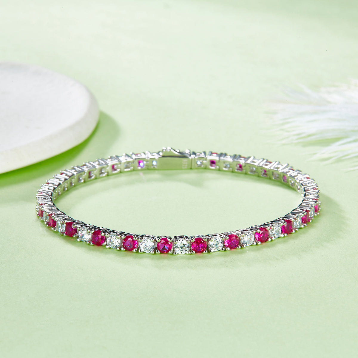 S925 Argent Sterling 3x3mm Lab-Grown Gemstone Bracelet de tennis pour femmes 16.5cm 8.6g Bl Rouge