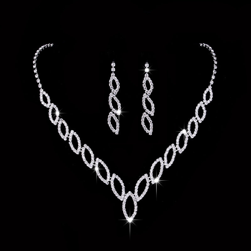 Vente directe du fabricant baiser classique baiser EARRINGS NECKLACE costume BRIDAL 451 Mariage