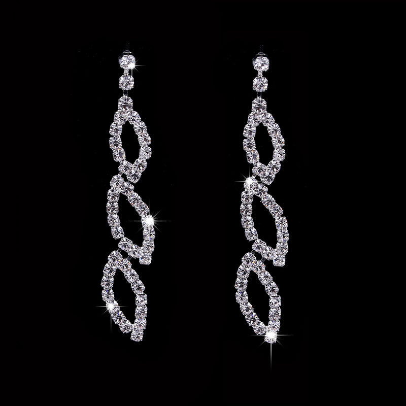 Photographie de mariage Bijouterie Classique Kiss Kiss EARRINGS NECKLACE Bridal Suit 451 Factory Di