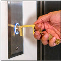 Ouverture de porte antibactérienne EDC pour prévenir les infections virales