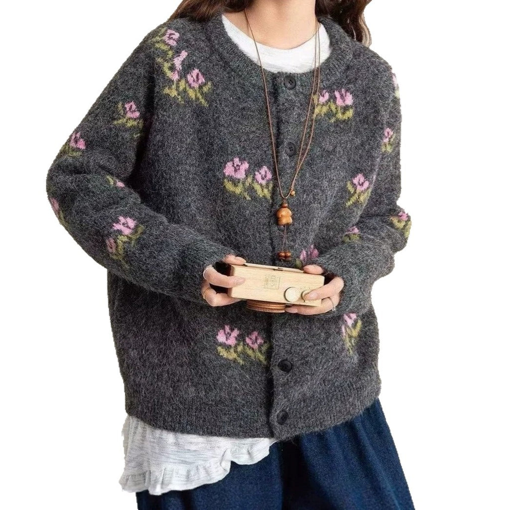 Design rétro-style Forward Floral Knit Cardigan