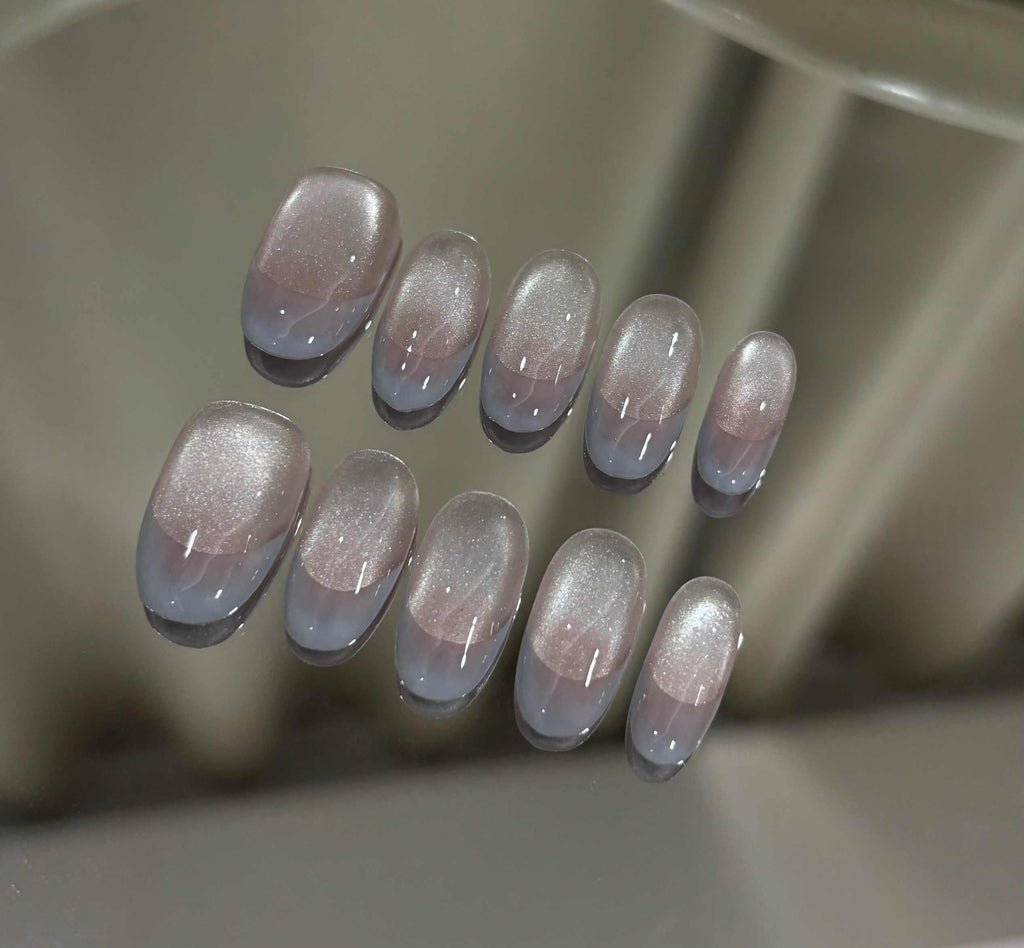 Bouchons à ongles Lait-Blue French-Chic faits à la main